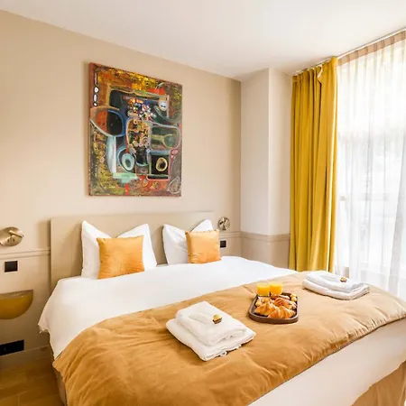 Place Des Vosges With Air Conditioning Apartment