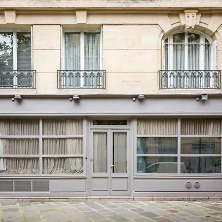 Place Des Vosges With Air Conditioning Apartment